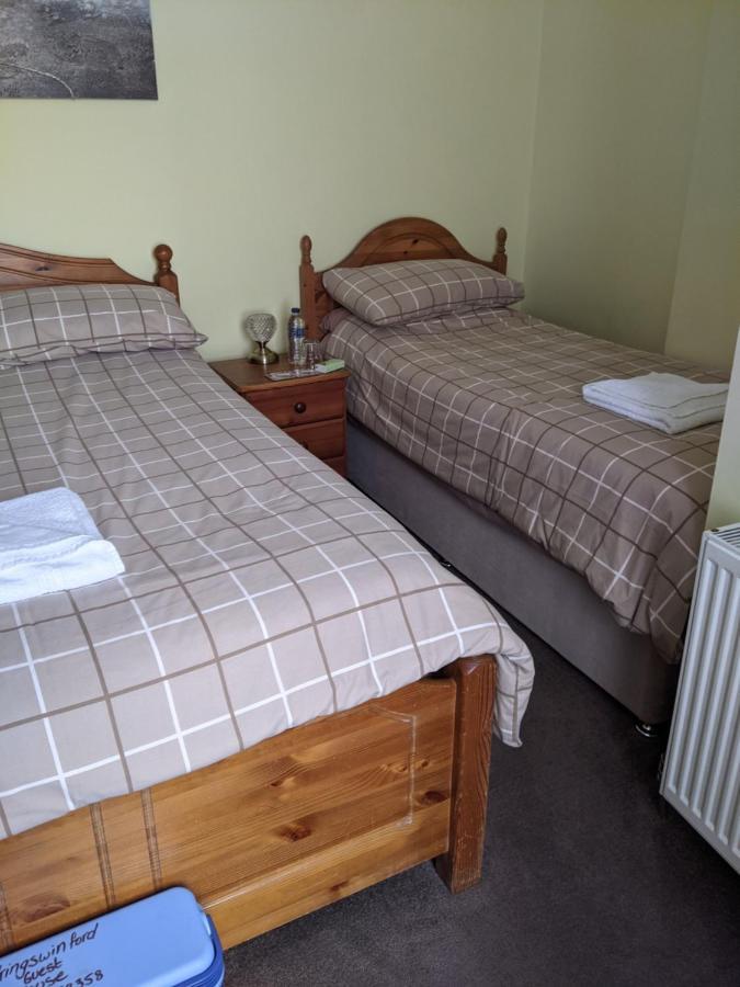 Kingswinford Guest House 페인턴 외부 사진